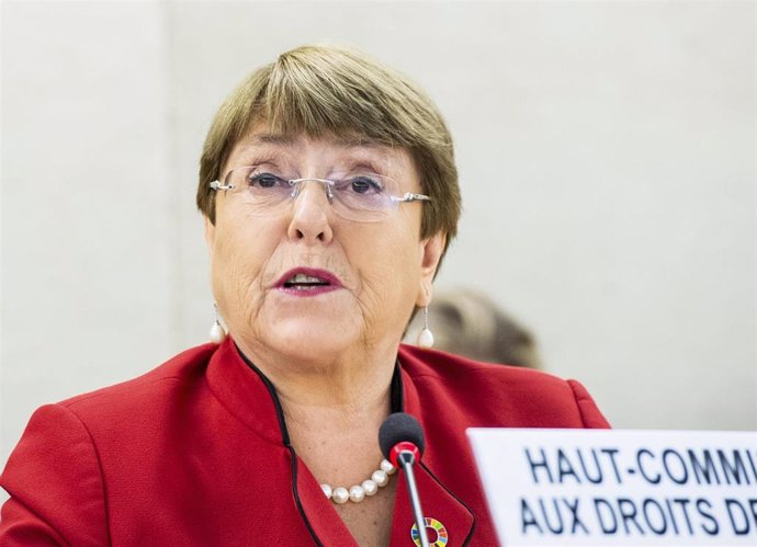 Archivo - FILED - 24 February 2020, Switzerland, Geneva: Michelle Bachelet, United Nations High Commissioner for Human Rights, speaks during the 43rd ordinary session of the UN Human Rights Council. Bachelet expressed concern on Friday regarding reports