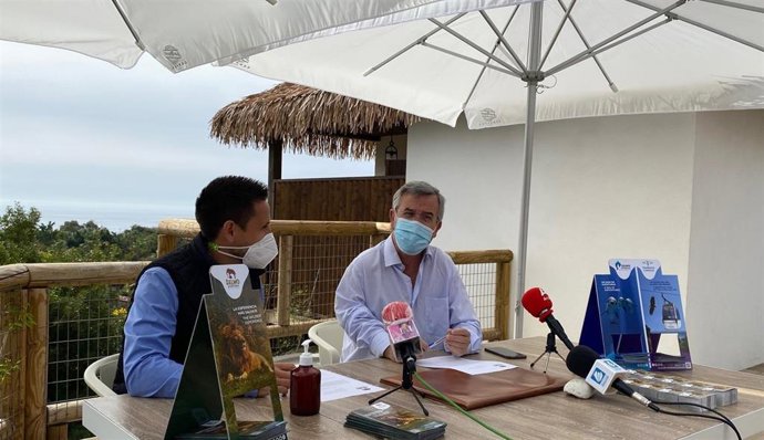 El alcalde, José María García Urbano, informa sobre entradas para Parque Selwo