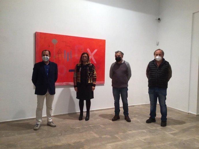 La exposición 'Dec una canó', de Pep Coll, en el centro Sa Nostra.