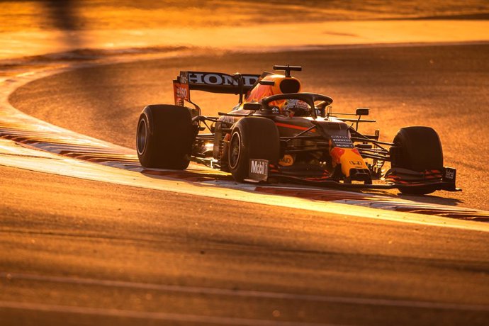 Max Verstappen rodando en Baréin