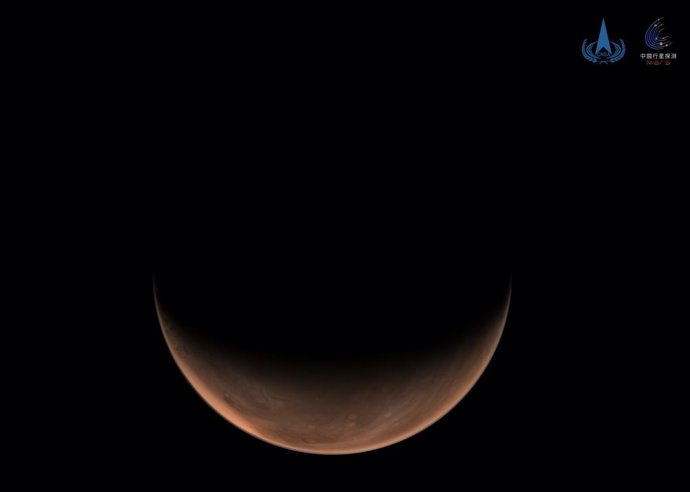 Imagen lateral de Marte tomada por Tianwen 1