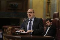 Alcaraz (Vox) censura a Marlaska por acercar al etarra Henri Parot, autor del atentado en el que murieron sus familiares