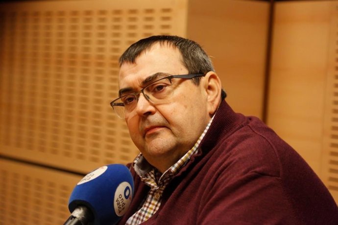 Archivo - El responsable de Politica Institucional del PNV, Koldo Mediavilla, en Onda Vasca