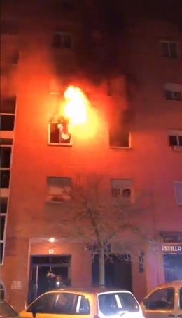 Incendio en una vivienda del barrio pamplonés de Mendillorri