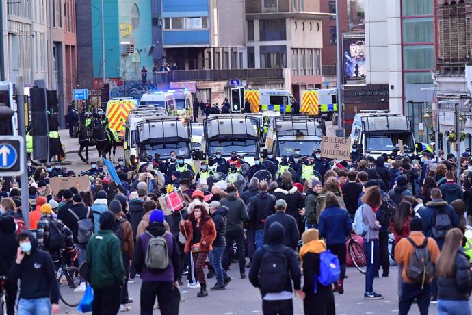 Protestas contra la nueva ley policial en Bristol, Reino Unido