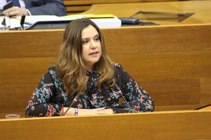 Archivo - La diputada de Compromís en les Corts Valencianes, Mnica lvaro