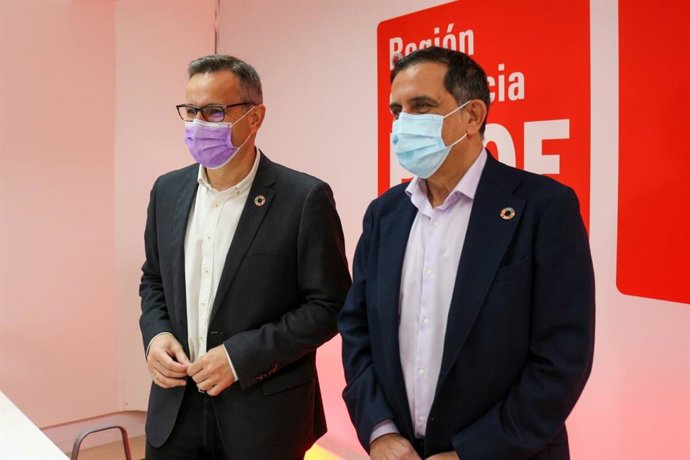 Diego Conesa y José Antonio Serrano en el Comité Regional del PSRM