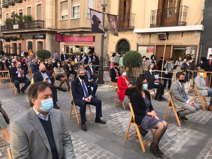 Ayuntamiento y cofradías evocan con conciertos y exposiciones la Semana Santa.