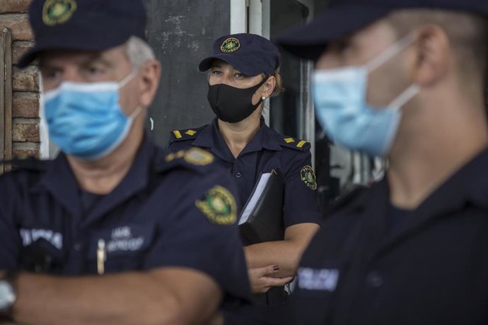 Policías en Uruguay