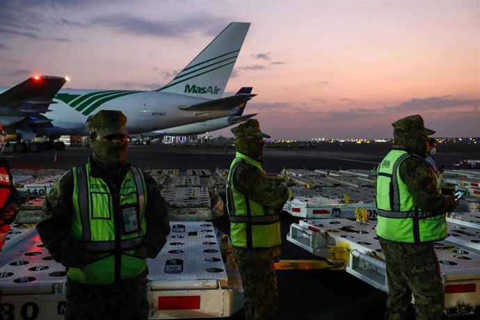 Llegada de vacunas contra el coronavirus a México