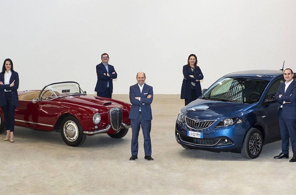 Nueva dirección de Lancia.