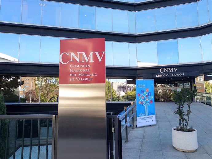 Archivo - Edificio sede de la Comisión Nacional del Mercado de Valores (CNMV) en Madrid