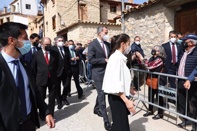 Los Reyes asisten en Fuedetodos a la conmemoración del 275 aniversario del nacimiento de Francisco de Goya