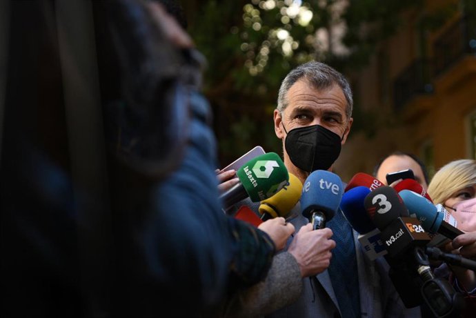 Toni Cantó, en las Cortes Valencianas, un día después de anunciar su retirada de la política