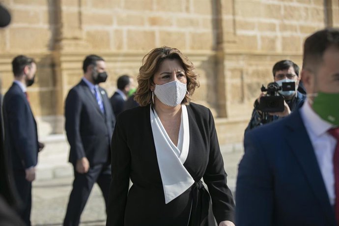 La secretaria general del PSOE- A, Susana Díaz (c), durante el acto con motivo del Día de Andalucía. En Sevilla (Andalucía, España), a 28 de febrero de 2021. (Foto de archivo).