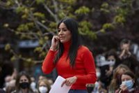 Villacís critica que las PCR en Barajas son "aletorias y muy reducidas" y ello convierte el aeropuerto en "barra libre"