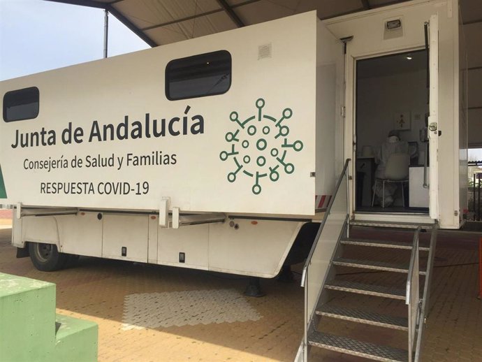Unidad móvil de vacunación del covid de la Junta de Andalucía.