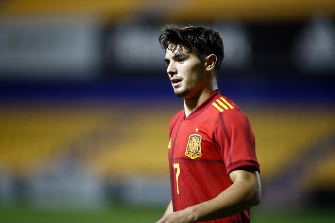 Archivo - Brahim Diaz of Spain Sub21 looks on during the UEFA Under 21 Championship football match played between Spain and Kazakhstan at Santo Domingo stadium on october 13, 2020 in Alcorcon, Madrid, Spain.