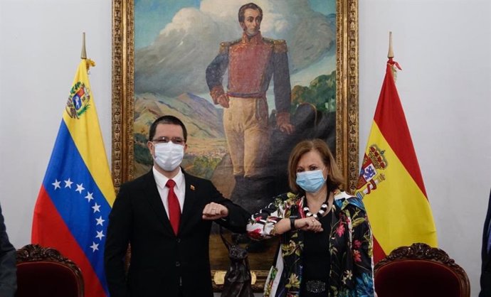Jorge Arreaza recibe en Caracas a Cristina Gallach
