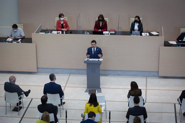 El candidat a la presidència de la Generalitat, Pere Aragonès, en el discurs de la segona volta del ple d'investidura al Parlament.