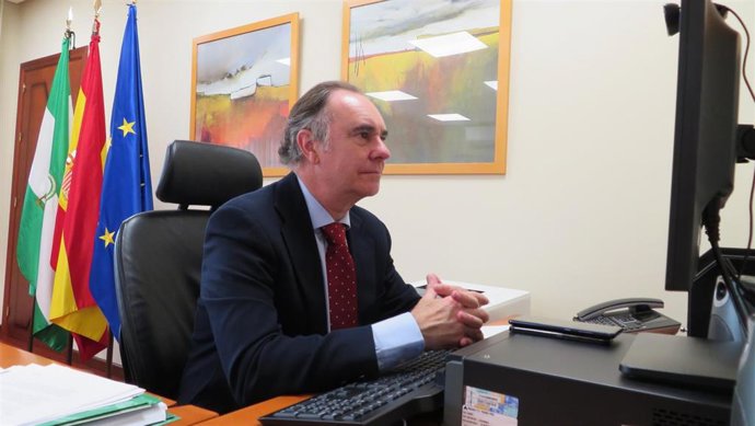 El delegado territorial de Empleo, Formación, Trabajo Autónomo, Transformación Económica, Industria, Conocimiento y Universidades en Huelva, Antonio Augustín.