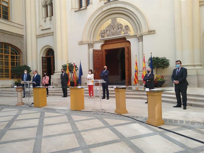 Acto de firma del plan para la hostelería y turismo.