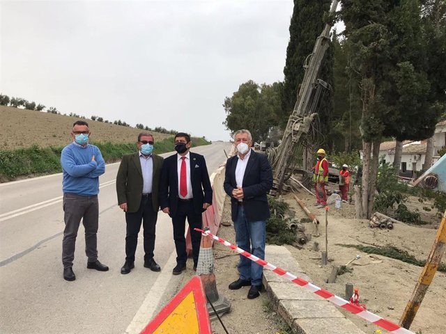 Visita a la carretera JA-6108.