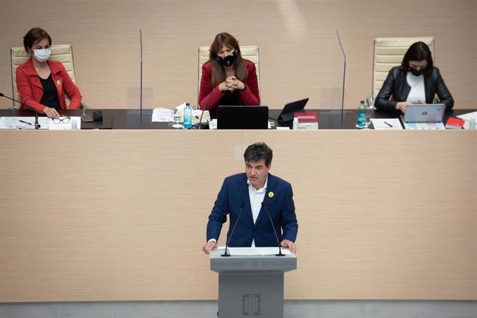 El diputado de ERC Sergi Sabri en su intervención en la segunda sesión del pleno de investidura de Pere Aragons (ERC) en el Parlament