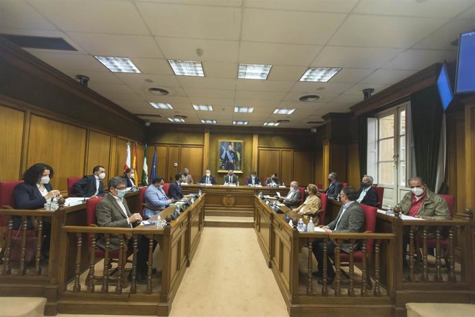 Reunión entre Diputación y Hortyfruta