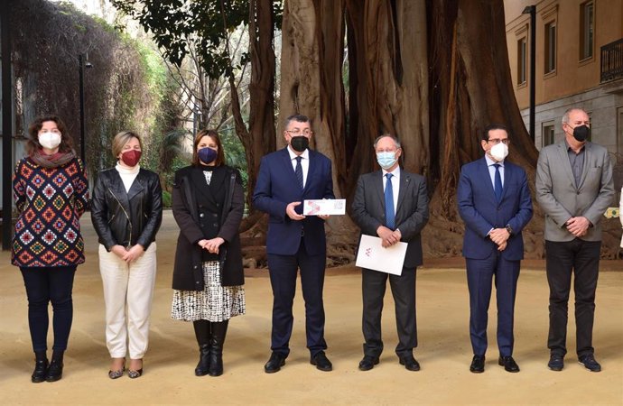 Antifraude entrega su memoria de 2020 en Les Corts