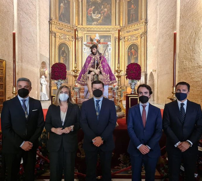 Marifrán Carazo, en la ofrenda floral a la hermandad de San Esteban