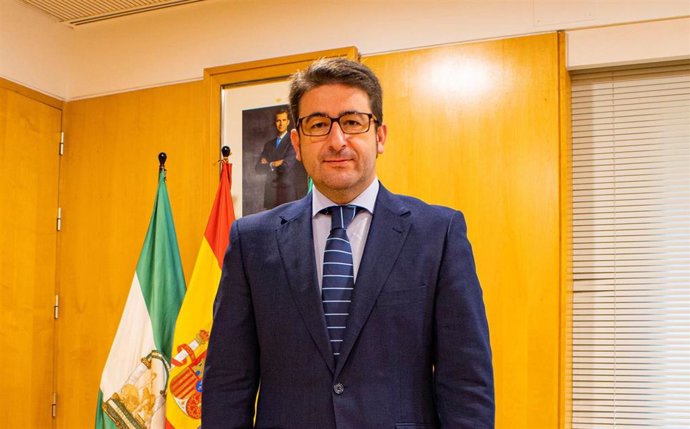 Archivo - El portavoz adjunto de Ciudadanos (Cs) en la Diputación de Sevilla, Manuel Benjumea