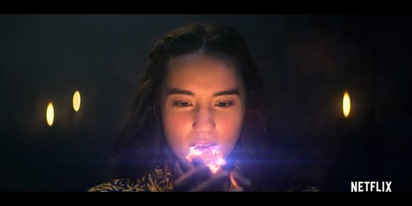 1. Tráiler de Sombra y hueso: La batalla de la luz contra la oscuridad llega a Netflix