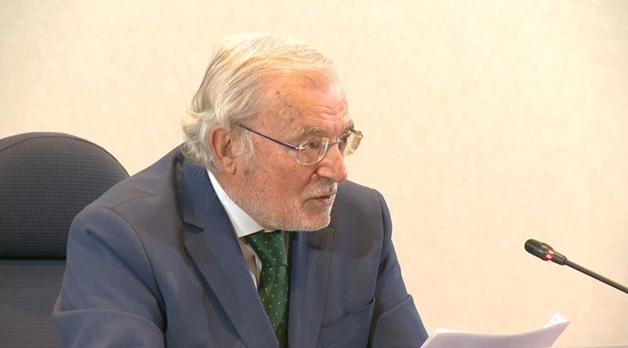 El presidente de Unicaja Banco, Manuel Azuaga, en la junta general ordinaria de accionistas de la entidad, celebrada en Málaga el 31 de marzo de 2021.