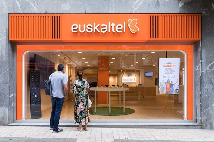 Establecimiento de la empresa de telecomunicaciones vasca Euskaltel