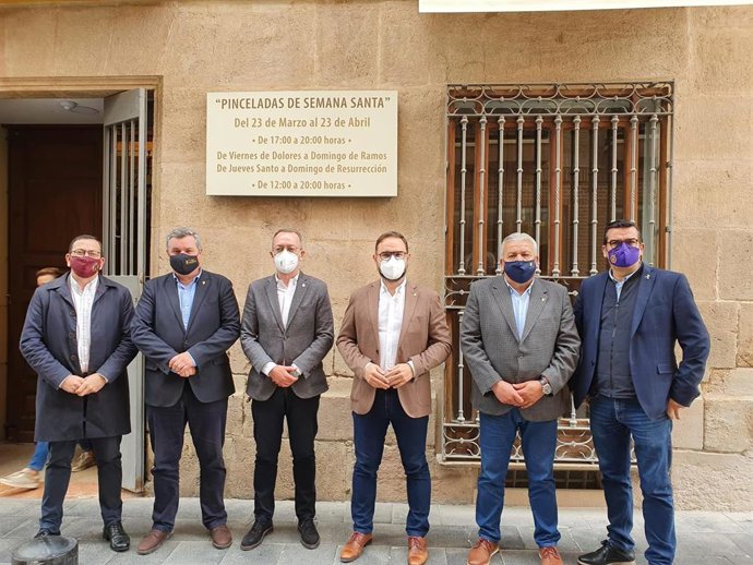 Reunión entre ayuntamiento y cofradías de Lorca