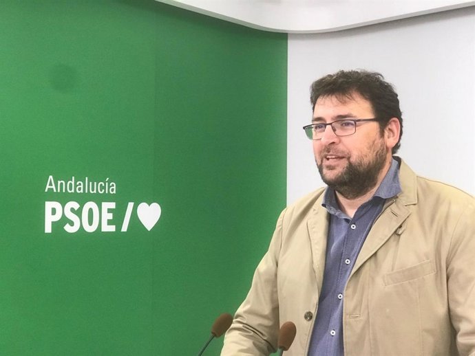 Lorenzo Medina, en rueda de prensa