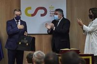 Rodríguez Uribes agradece a Lozano su "trabajo excelente" y califica a Franco de "trabajador incansable"