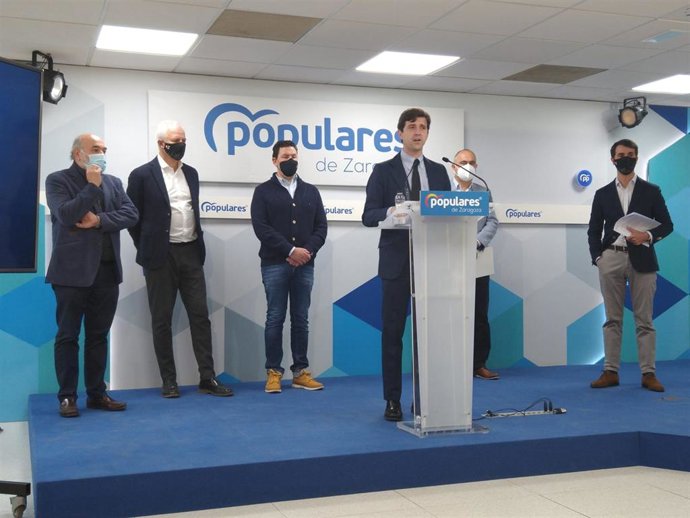 El PP exige que el sector del calzado pueda acogerse a las ayudas directas para pymes y autónomos del Gobierno central.