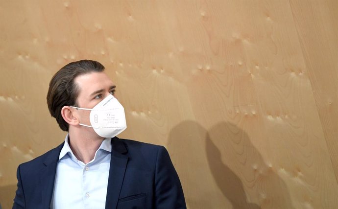 30 March 2021, Austria, Vienna: Austrian Chancellor Sebastian Kurz attends a meeting of the Federal Council in the Parliamentary Evasion Quarters at the Hofburg Palace. Photo: Roland Schlager/APA/dpa
