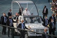 El Papa dona 350.000 dólares a Irak