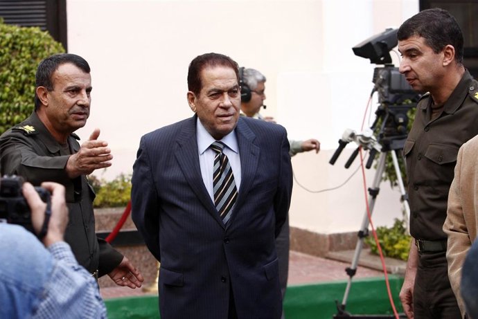 El ex primer ministro egipcio Kamal Ganzuri.
