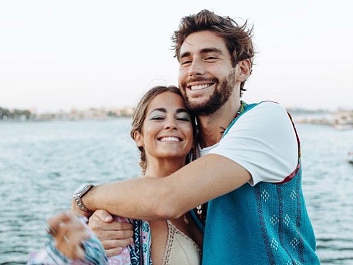 SOFÍA ELLAR Y ÁLVARO SOLER