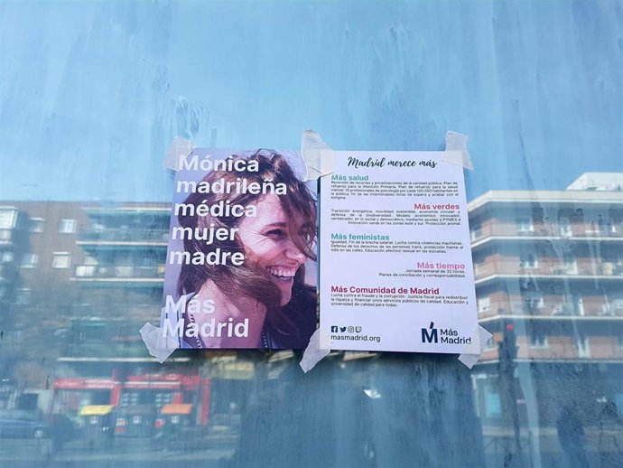 Cartel de la candidatura de Mónica García por Más Madrid a las elecciones del 4M
