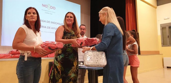 Convocatoria de material escolar para alumnos del Distrito Sur.