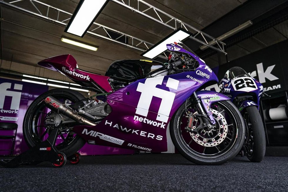 El Finetwork Hawkers Mir Junior Team presenta los 'agresivos' colores que vestirá este 2021.