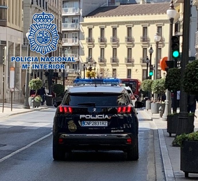 Coche de Policía Nacional.