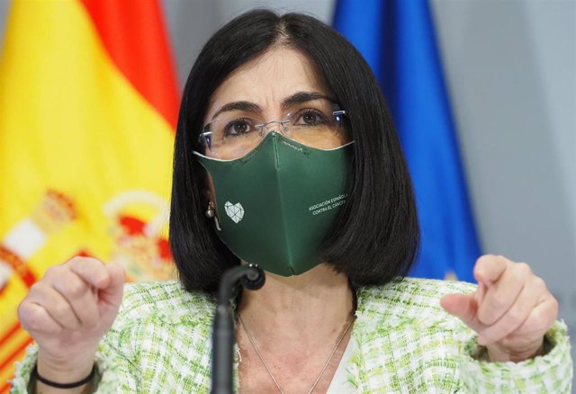 La ministra de Sanidad, Carolina Darias, comparece en una rueda de prensa, en Valladolid, Castilla y León (España), a 31 de marzo de 2021. Mañueco y Darias han mantenido un encuentro momentos antes de que la ministra presida en la capital vallisoletana el