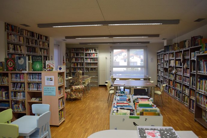 Archivo - Biblioteca municipal de Mortera (Piélagos)