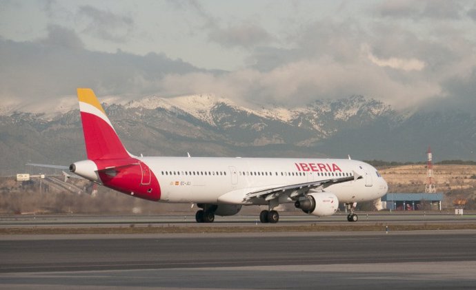 Iberia repatriará mañana a viajeros que estén en Marruecos afectados por el cierre de tráfico aéreo con España y Francia en el reino alauí.